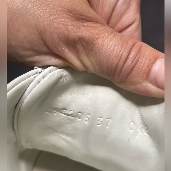 GUCCI women’s Ace Bees and Star Soft Heel size 37 - Picture 11 of 11